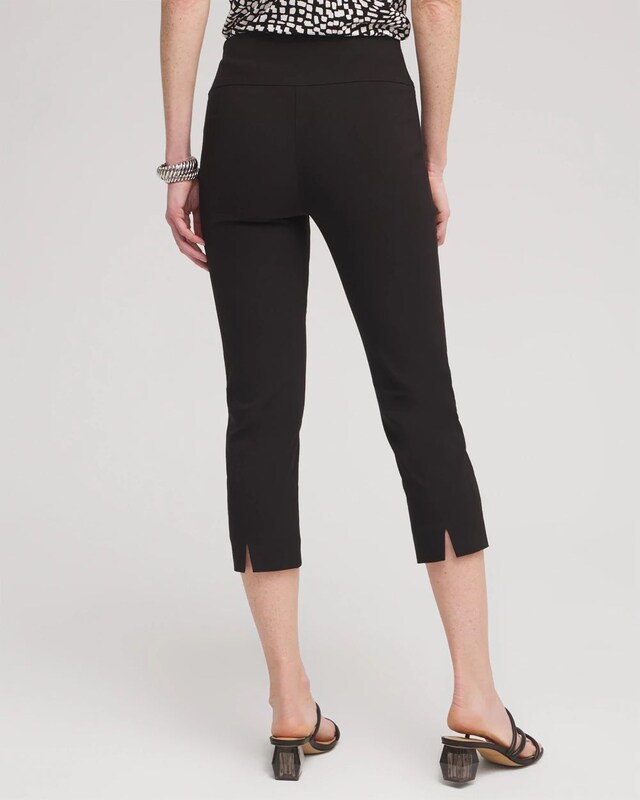 Wide Waistband Vented Pull-on Capris - image 3